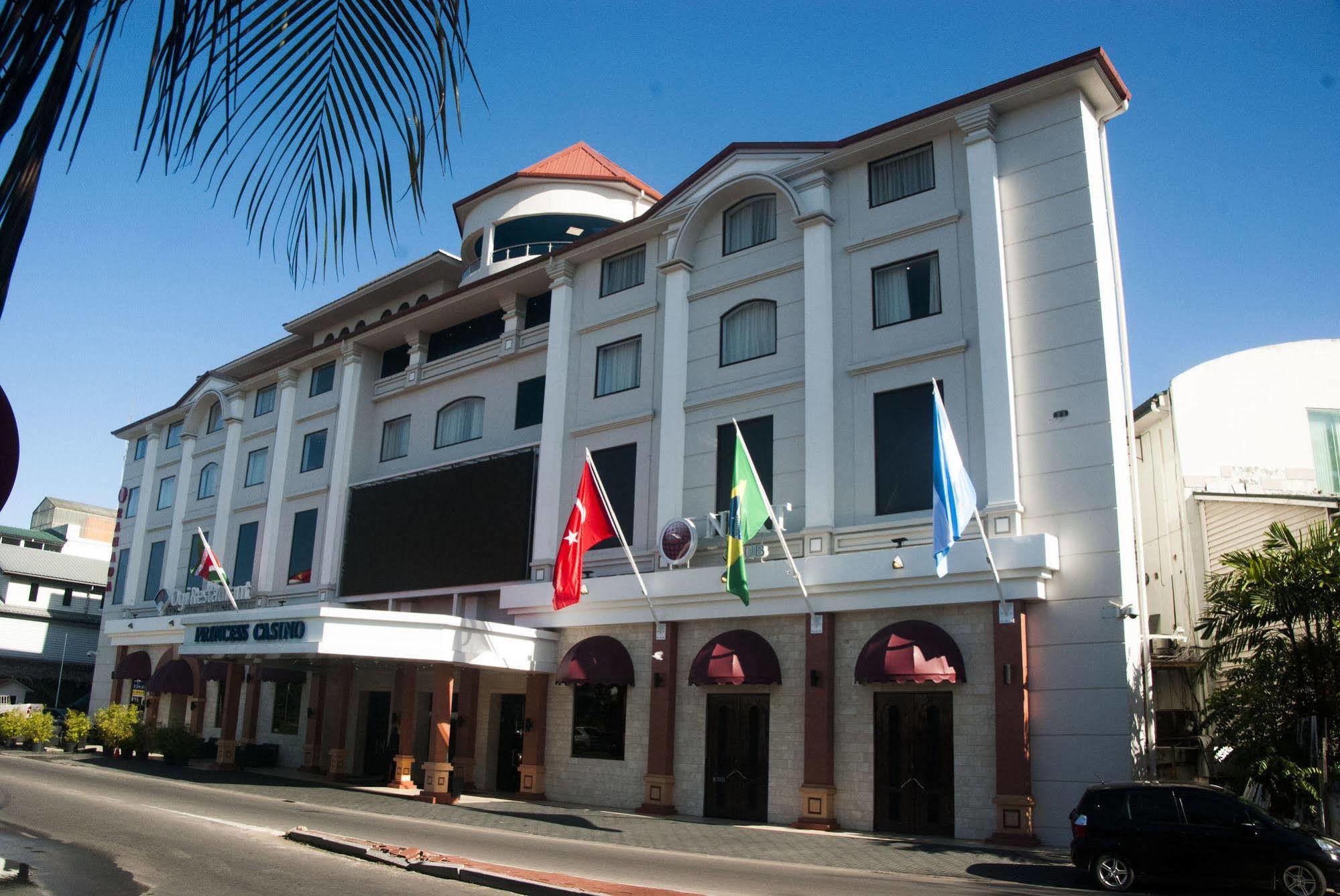 Ramada By Wyndham Princess Paramaribo Eksteriør billede